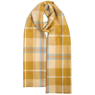Der feine Merino Schal im Tartan Cornish Gold.