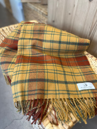 Lammwolldecke Tartan Glen Affric Ältestes Schottenkaro