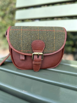 Tweed Saddle Bag Handtasche mini classic green